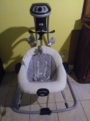 Graco baby swing