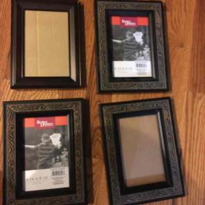Set of 4 4x6 frames