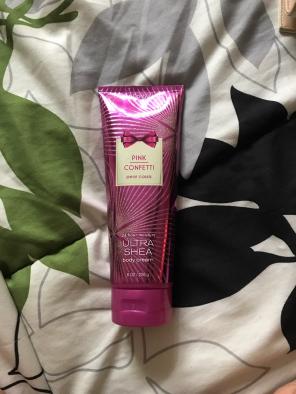 Bath & Body works body cream