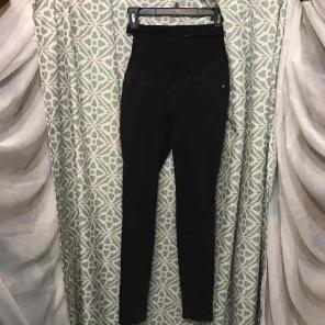 Wendy BellĂsimo maternity black skinny