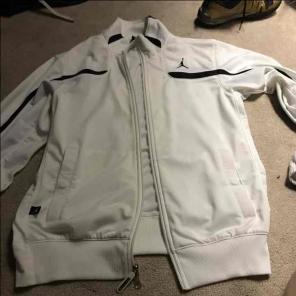 Jordan concord 11 jacket