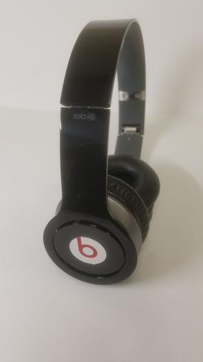 Beats by Dre Solo HD Black Headphones