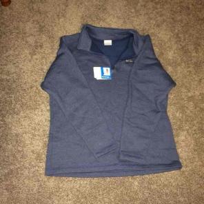 Size L blouse for men , brand COLUMBIA