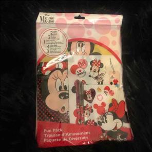 Minnie & Mickey Mouse fun pack