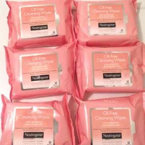 6 Neutrogena Makeup Remover Wipes GRAPE