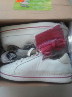 Woman's golf shoes