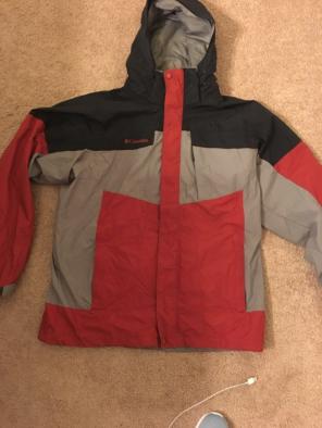 Columbia Parka W/ Detachable Hood (Bugab