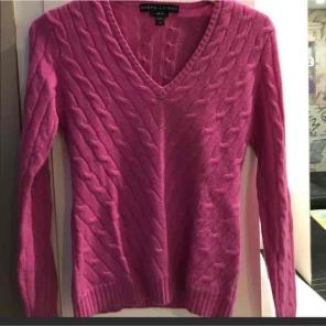 NWOT R. Lauren Slim Fit Cashmere Sweater