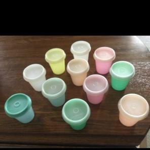 11 TUPPERWARE MINI CONTAINERS