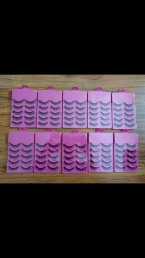 100 wispy false eyelashes