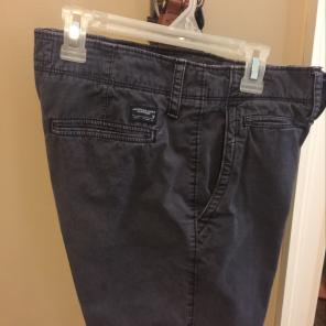 AE men's Shorts 30 In Waist
