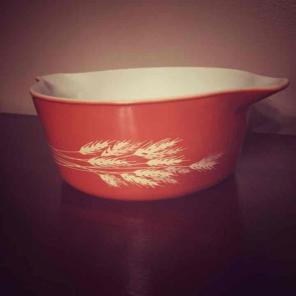 Pyrex Autumn Wheat Casserole Dish