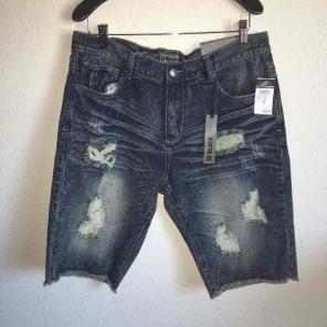Men's distressed jean shorts sz 34