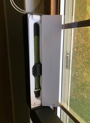 Nike + Neon Apple Watch. Brand New