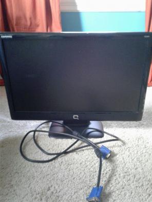 Comupter Monitior/ no hdmi included