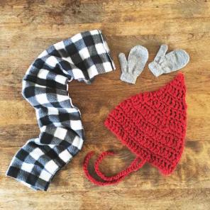 Baby hat set