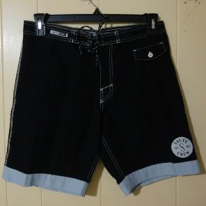Size 30 Salty Crew Skipper Trunks/Men