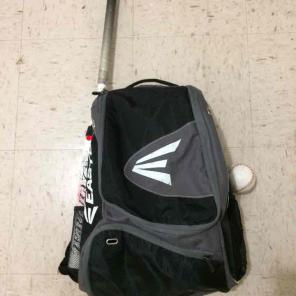 Easton baseball bag w/bat and ball