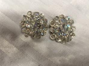 Vintage Clip On Earrings