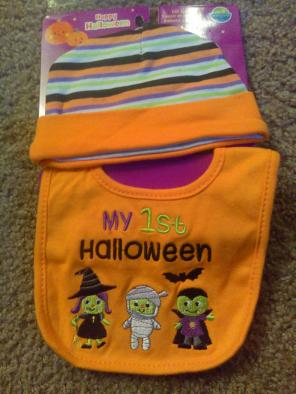 My first halloween bib set