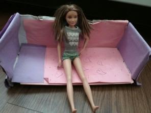 Skipper doll an bed
