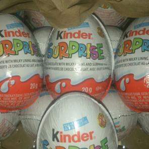 4 Kinder Eggs German Eie Überaschung NWT