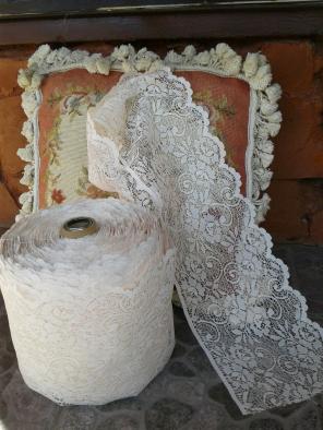 Lace, 3 lbs, beige