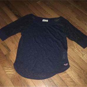 Hollister shirt
