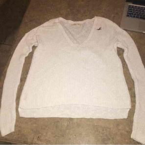 White Hollister sweater