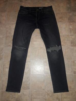 Men distressed jeans
