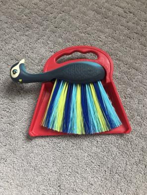 Pretend Kids Dustpan And Broom