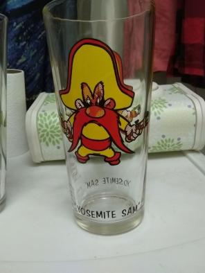 Looney Tunes- Yosemite Sam glass.