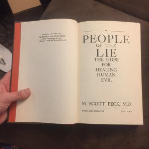 People Of The Lie - M. Scott Peck