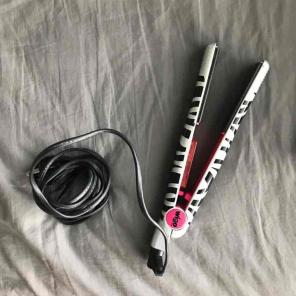 Wigo 1 inch straightening iron
