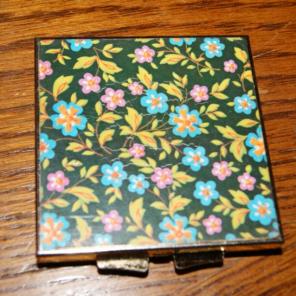 Vintage Floral Enameled Compact Mirror