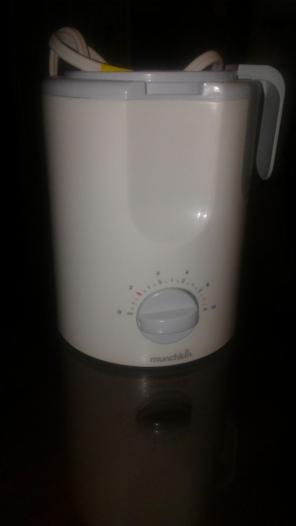 Munchkin bottle warmer