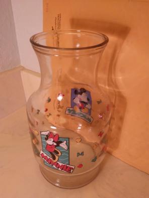 Minnie carafe