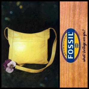 Vintage Fossil Leather Crossbody Bag