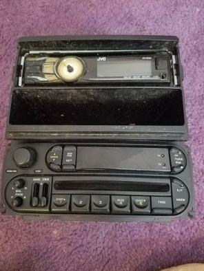 Car Radio Set Dalimer Chrysler & JVC