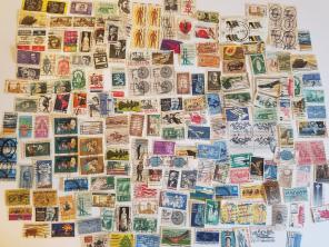1 Pound Of Stamps Off Paper