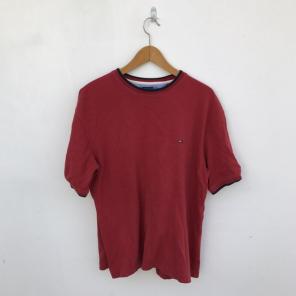 VINTAGE TOMMY HILFIGER SHIRT!