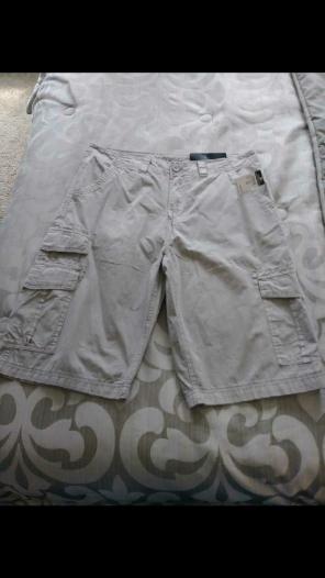 Rue 21 white cargo shorts