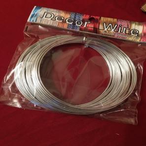 Decor Aluminum Wire 12 Ga X 39 Ft