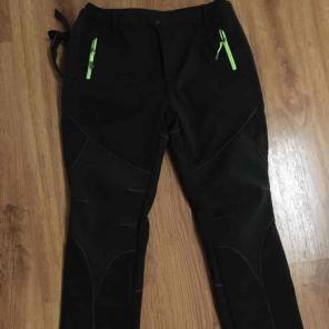 Size large snow pants
