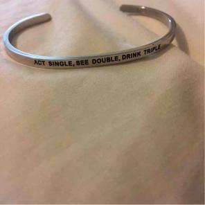 Bagel bracelet; act single, see double,
