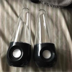 Pair of water speakers