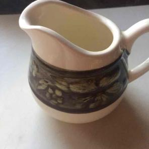 Vintage Stangl pottery creamer