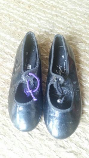 Girl tap dance shoes