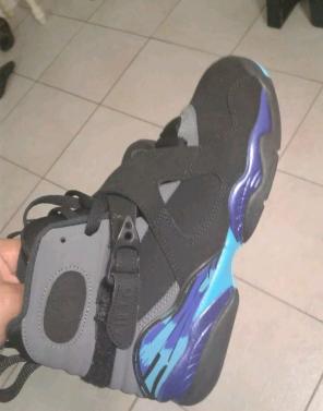 Air jordan retro 8s aquas size 7