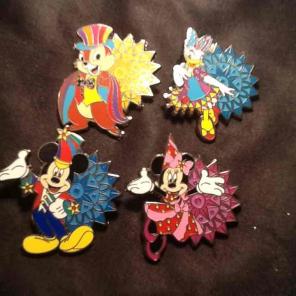 Disney pins /